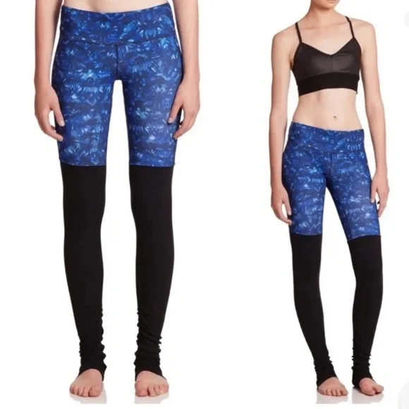 ALO Yoga Goddess Ribbed Leggings Blue Abstract  & Black Leg Warmers Size M - Picture 8 of 8